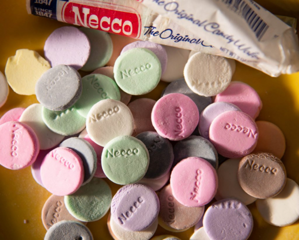 pastel candy waffers, NECCO, gaufres aux couleurs pastel