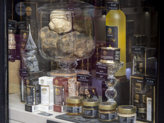 Signorini Tartufi truffle store